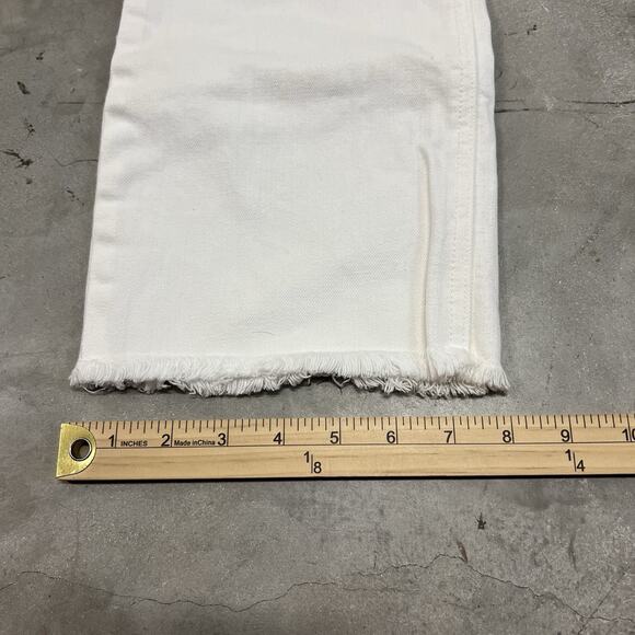 JOHNNY WAS Women's Cropped Baby Boot Jeans Fray Hem Off White Size 31 READ DESC - Picture 10 of 10